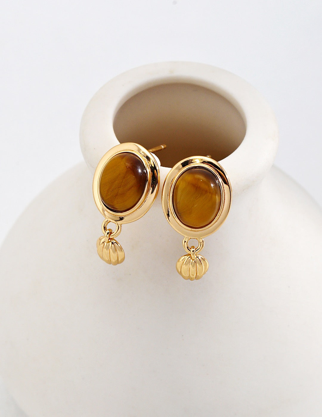 Vintage Oval Tiger Eye Earrings