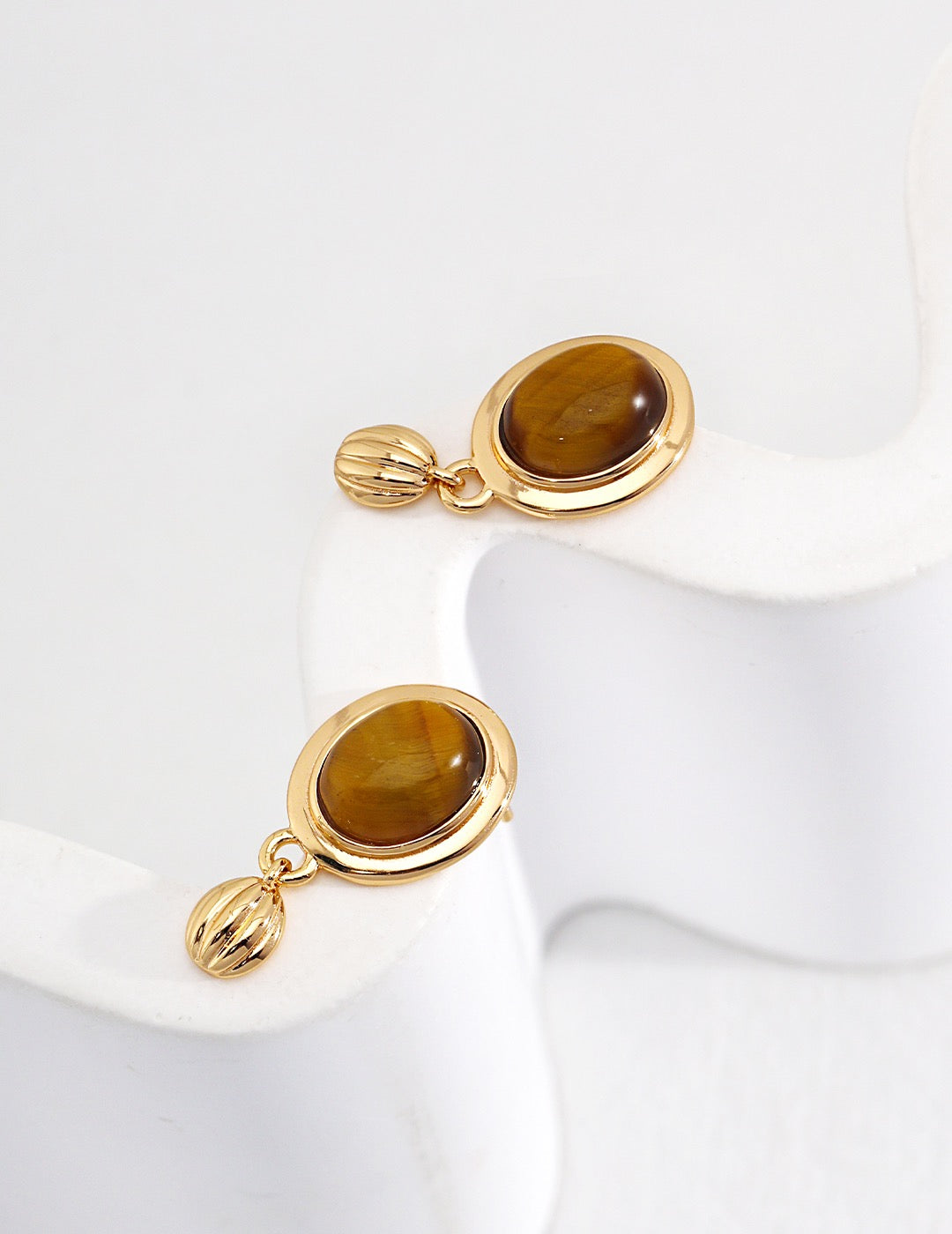 Vintage Oval Tiger Eye Earrings