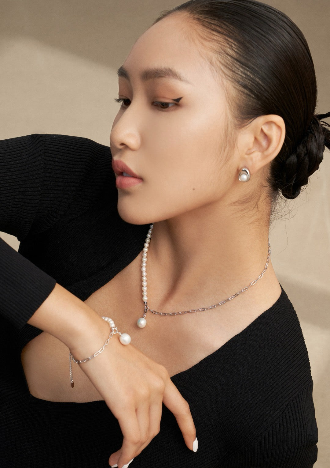 925 silver pearl asymmetrical necklace