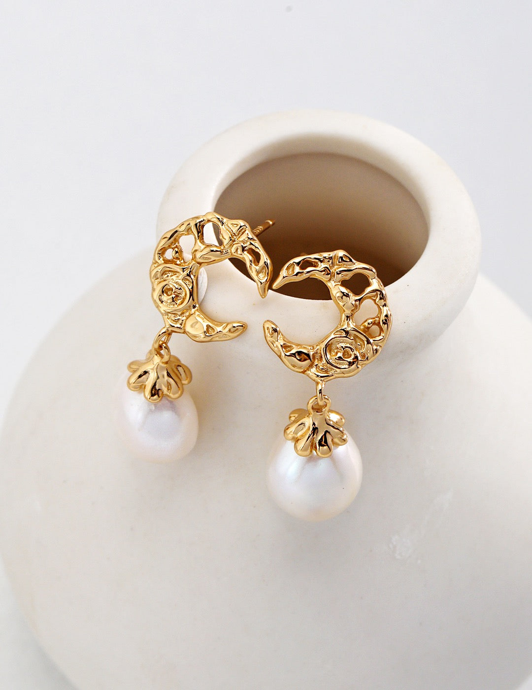 Moonlight 18K vermeil with pearl dangle earrings