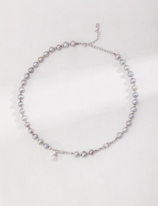 Grey pearl necklace