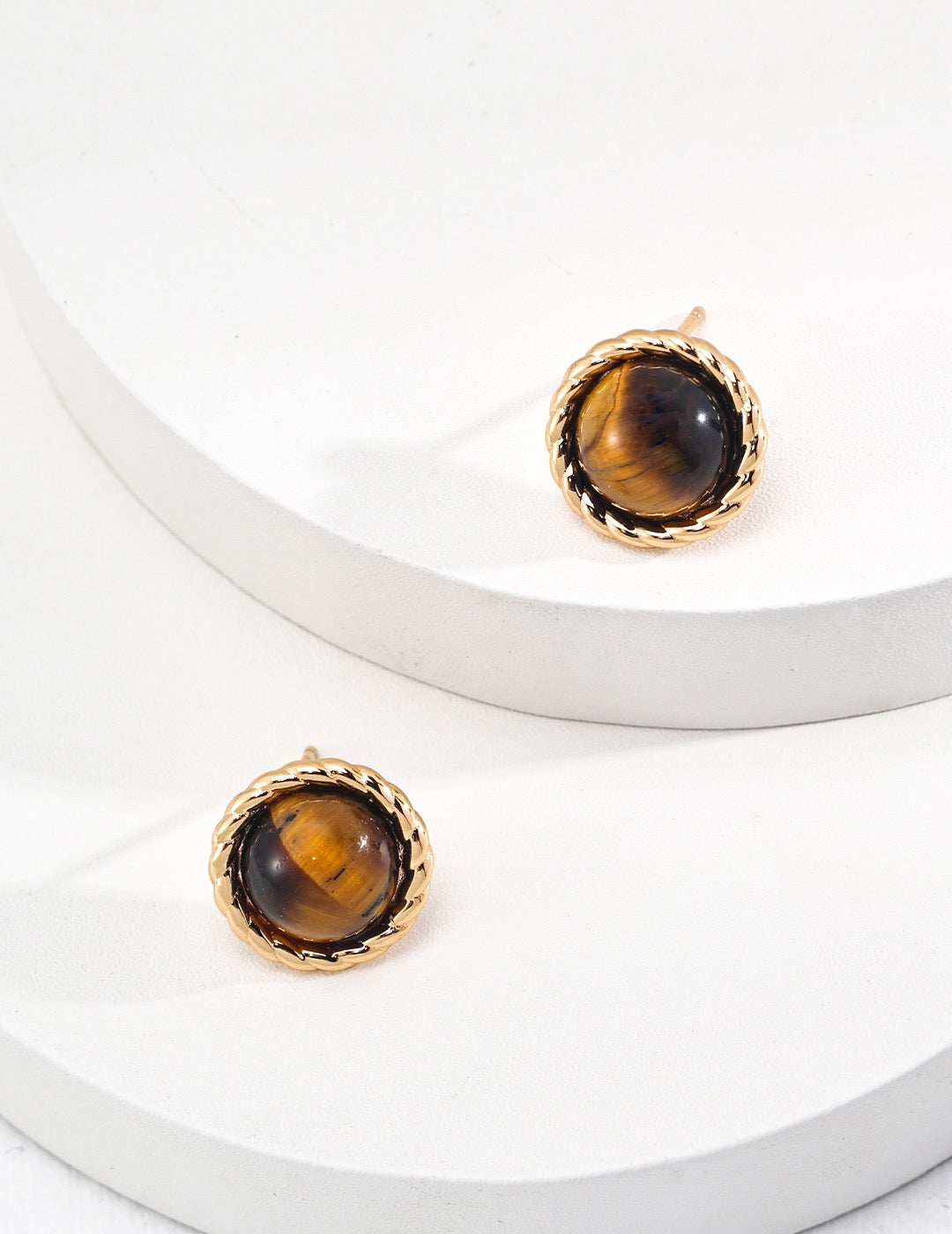 Vintage tiger eye stone ear studs